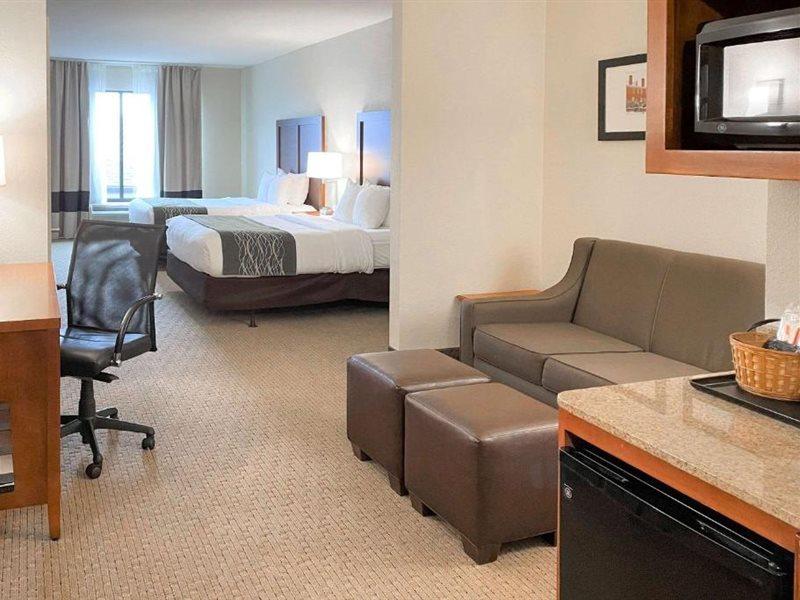 Comfort Inn & Suites Rogersville Bagian luar foto