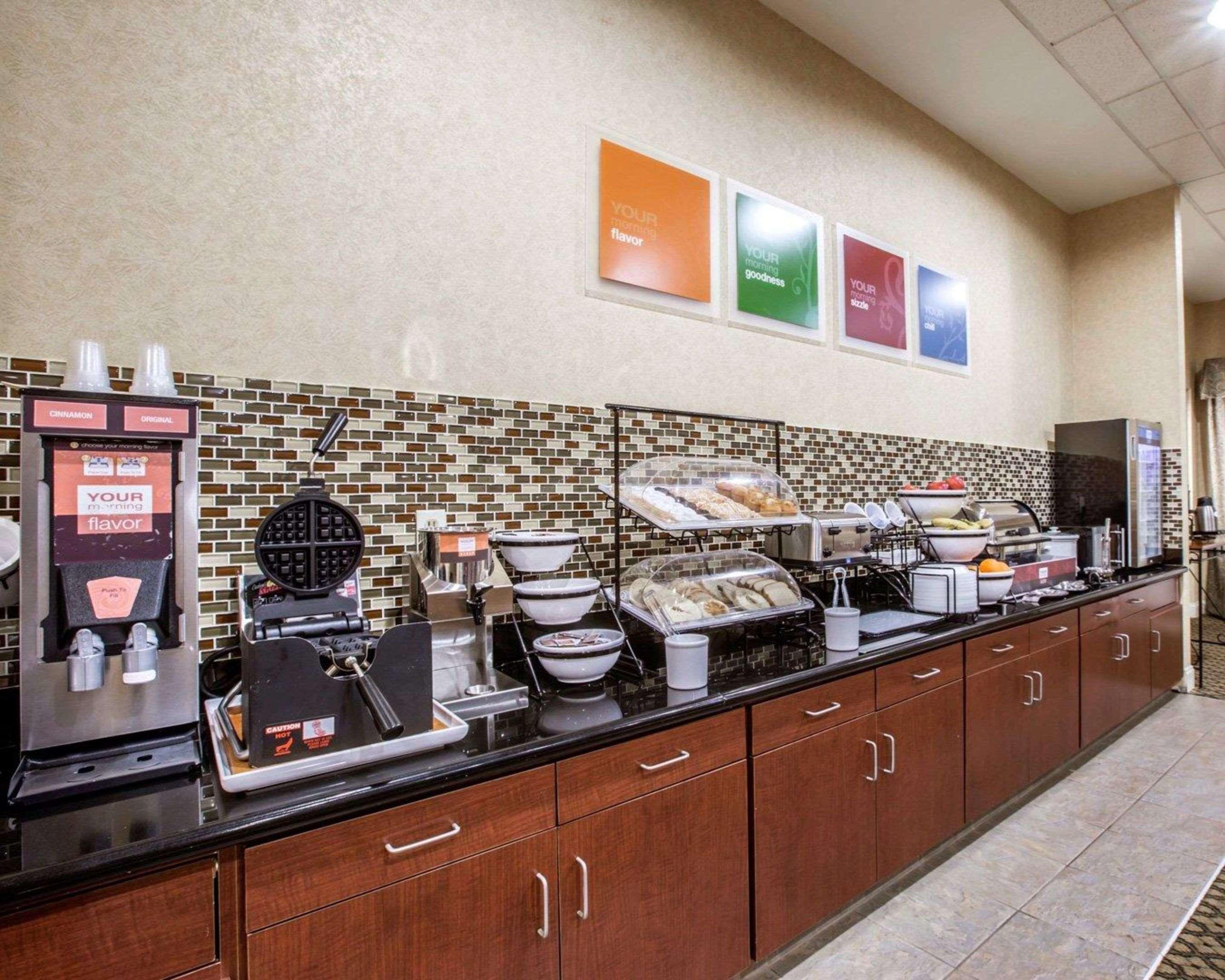 Comfort Inn & Suites Rogersville Bagian luar foto